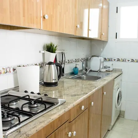 Laloma 72 №6 Apartment *