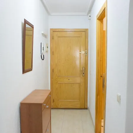 Laloma 72 №6 Apartment *